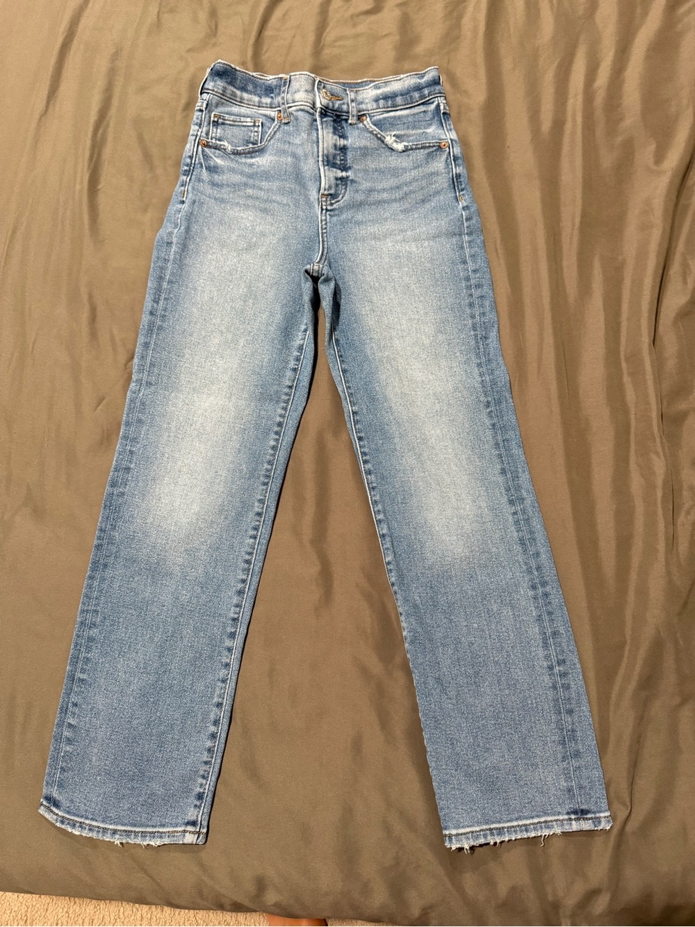 EXPRESS HIGH RISE STRAIGHT LEG ANKLE JEANS